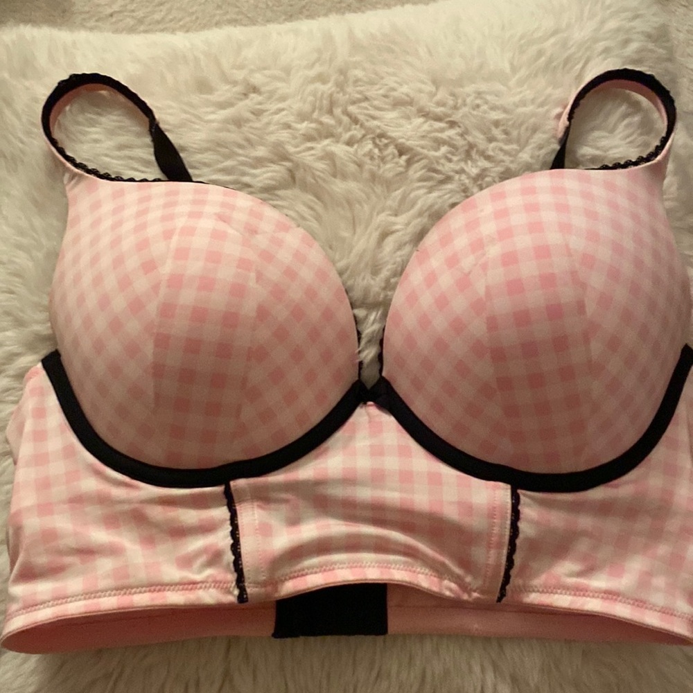 Torrid pink bra 36DDD